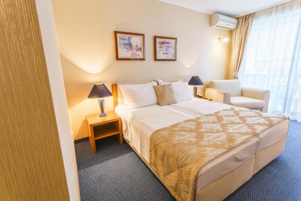 Fjord B&B ソゾポル エクステリア 写真