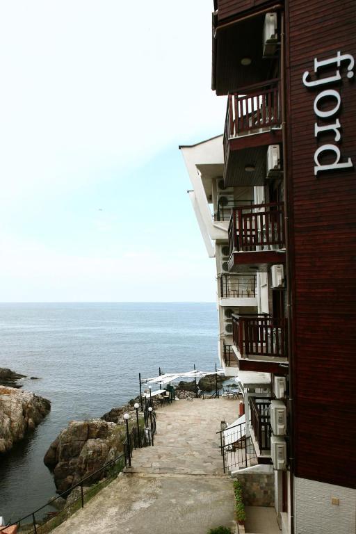 Fjord B&B ソゾポル エクステリア 写真